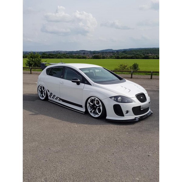 Leon Fibreglass FX2 Front Splitter (BTCC)