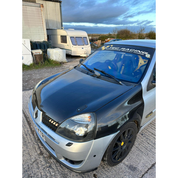 RENAULT CLIO MK2 FIBREGLASS AND CARBON BONNET