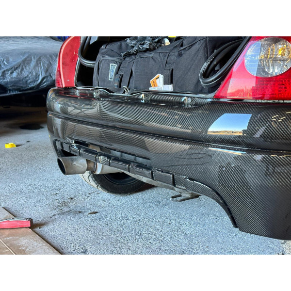 RENAULT CLIO MK2 FIBREGLASS AND CARBON REAR BUMPER