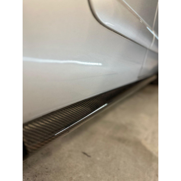 RENAULT CLIO MK2 FIBREGLASS AND CARBON SIDE SKIRTS