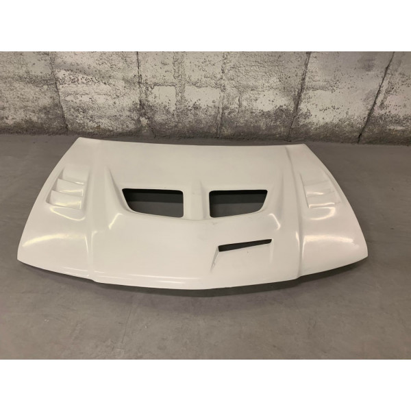 EVO 5,6 FIBREGLASS VENTED BONNET