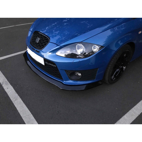 Leon Fibreglass FX2 Front Splitter (FACELIFT)