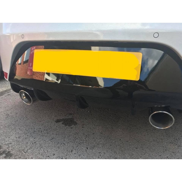 Leon FR Fibreglass FX2 Twin Exit Small fins Rear Diffuser