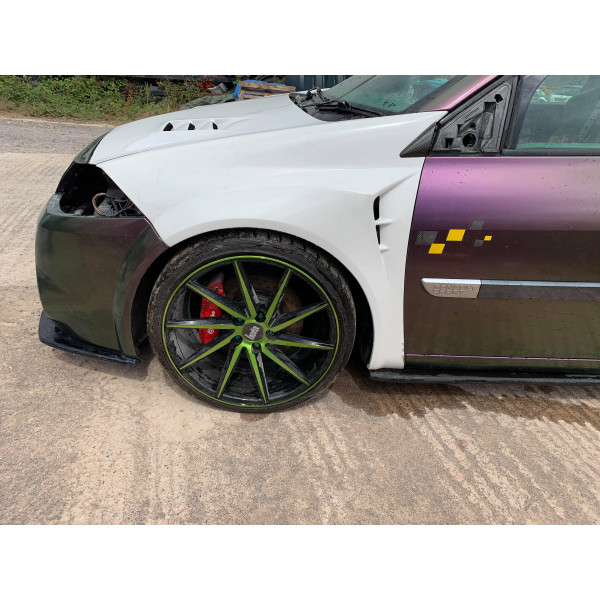 Renault Megane Front vented Wings