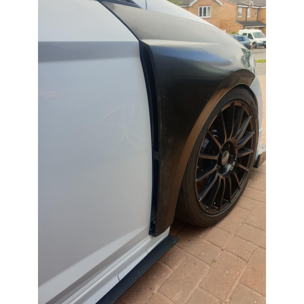 SEAT LEON MK3 VENTED FRONT WINGS