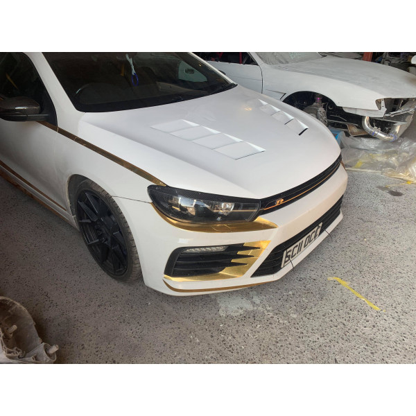 Scirocco R Fibreglass Vented Bonnet